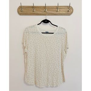 EUC Old Navy leopard print tshirt, XL